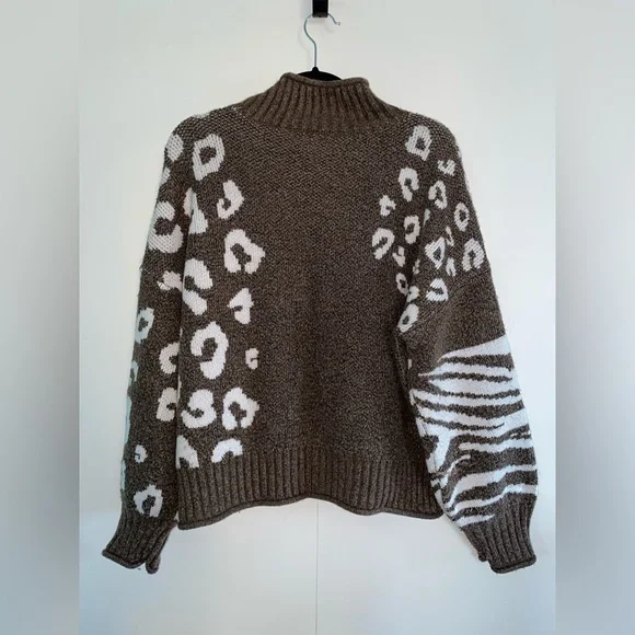 Cute & Unique Pattered Brown & Cream Nine West Turtleneck size Women’s XL - Picture 6 of 7